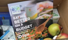 Maine SNAP-Ed Eating Better on a Budget 10 tips booklet cover